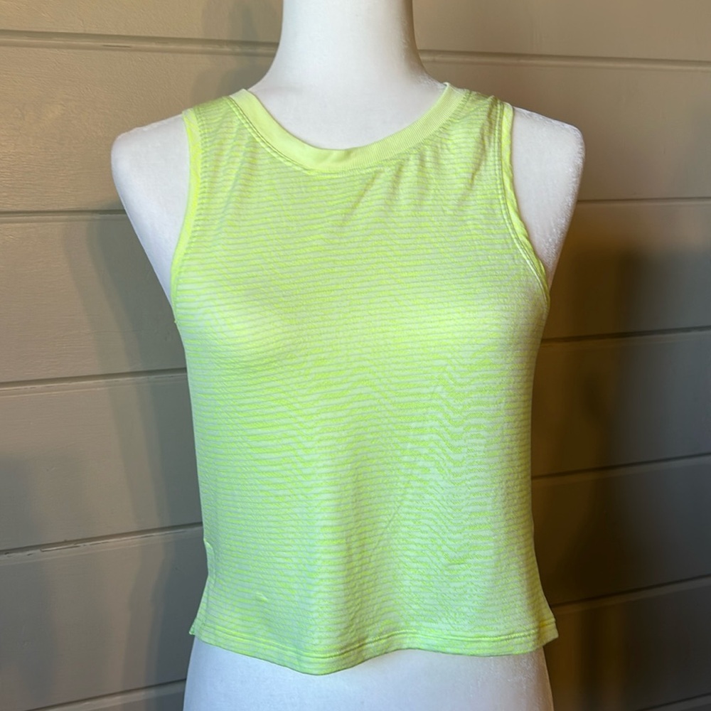 Lululemon Train to Be Tank Size 6